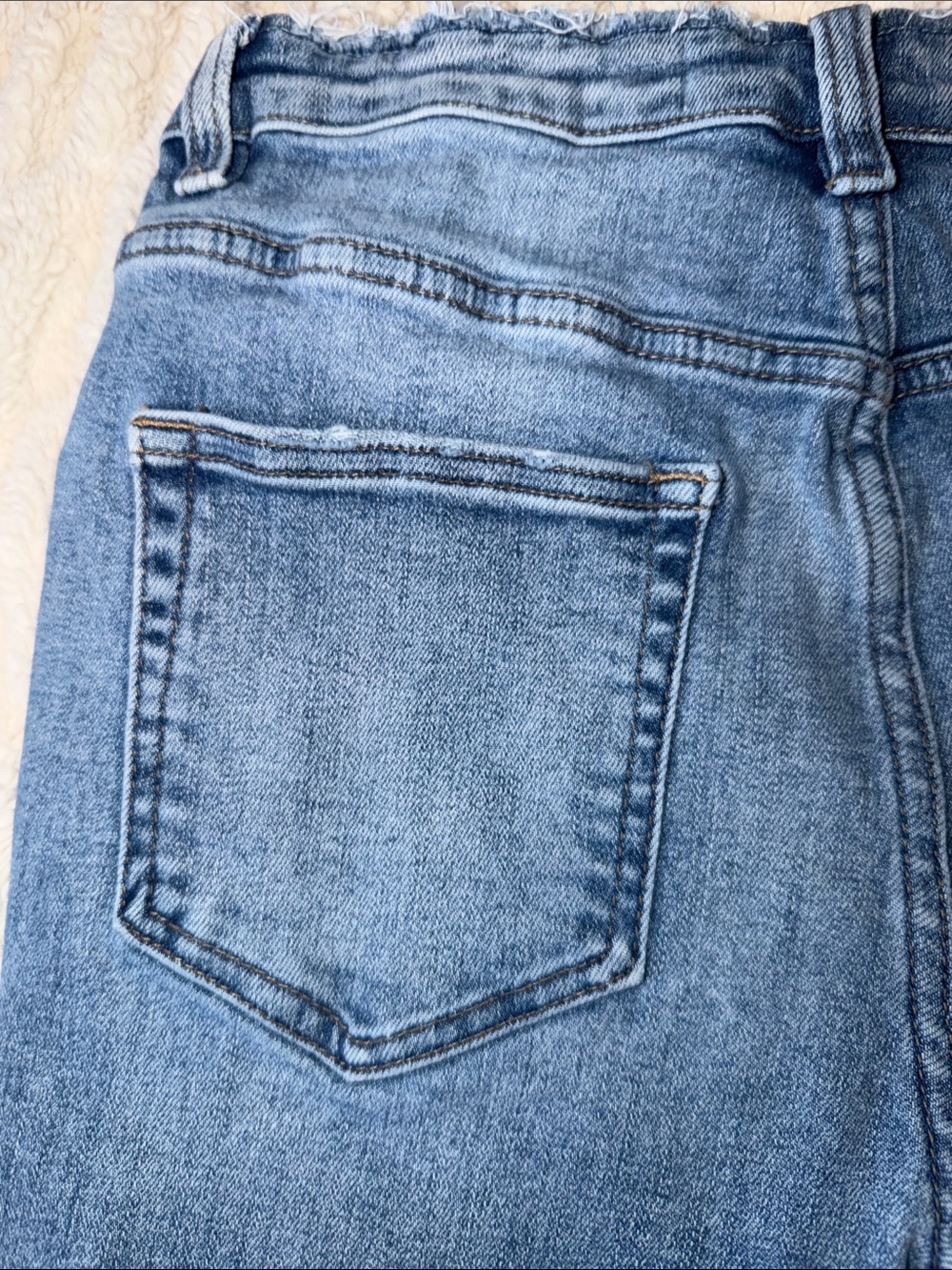 bridge by gly Distressed Bell Bottom Jeans with design 30x29 - Picture 13 of 16